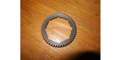 Шестерня вторая